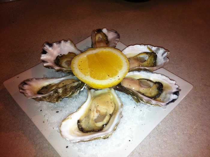 Oysters Natural