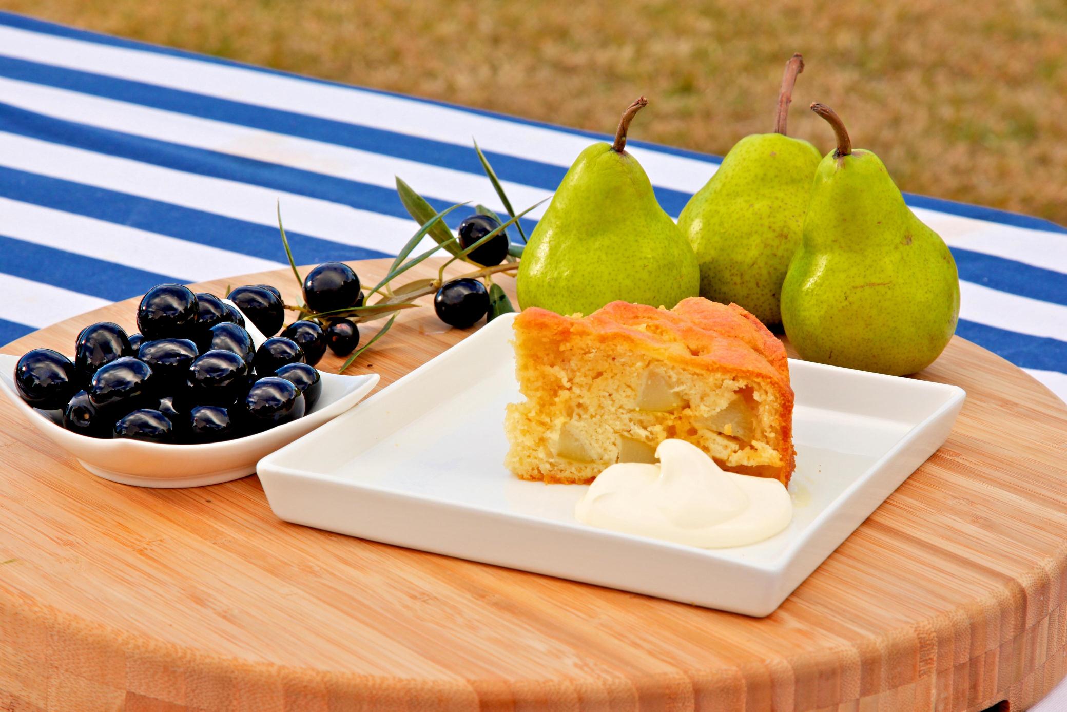 Pear & Verjuice Syrup Cake
