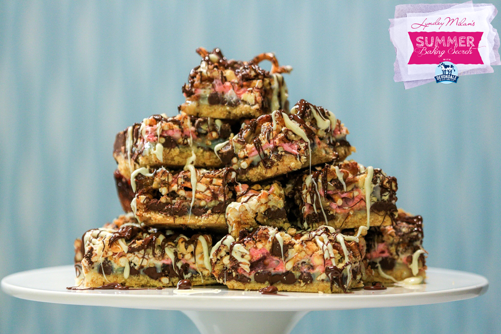 Chocolate, Pretzel & Marshmallow Slice
