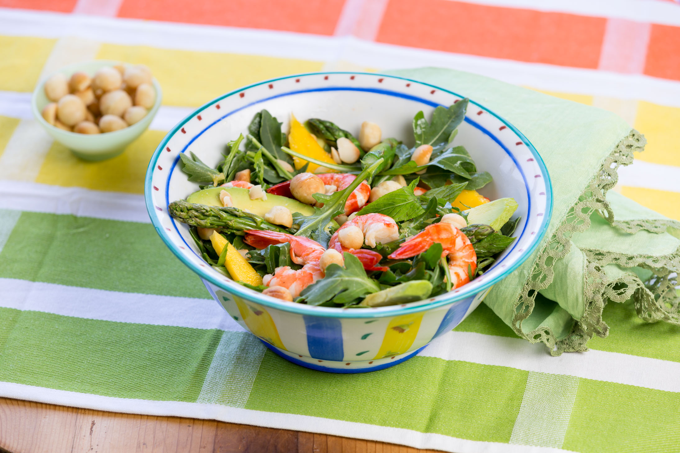 Prawn Salad with Macadamia Dressing