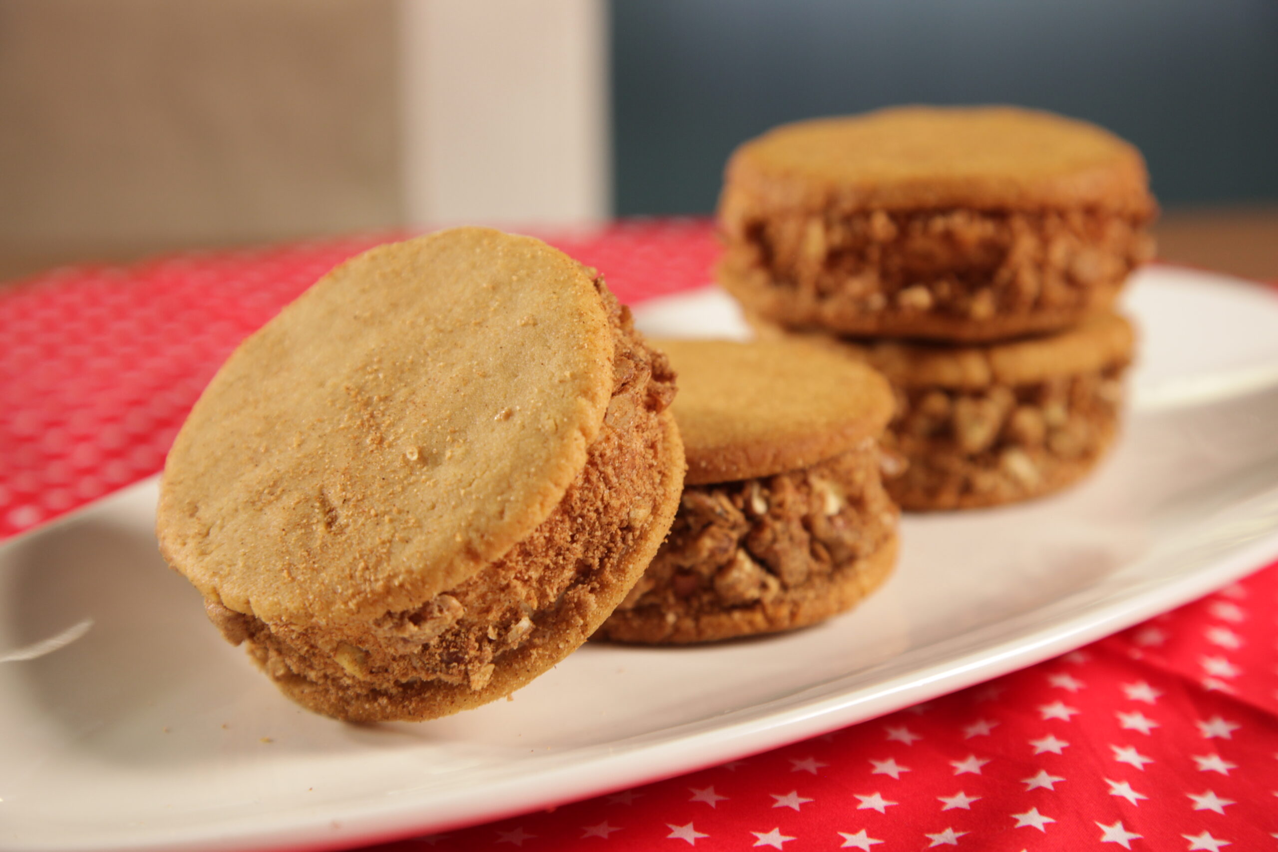 Caramel Ice-Cream Biscuits