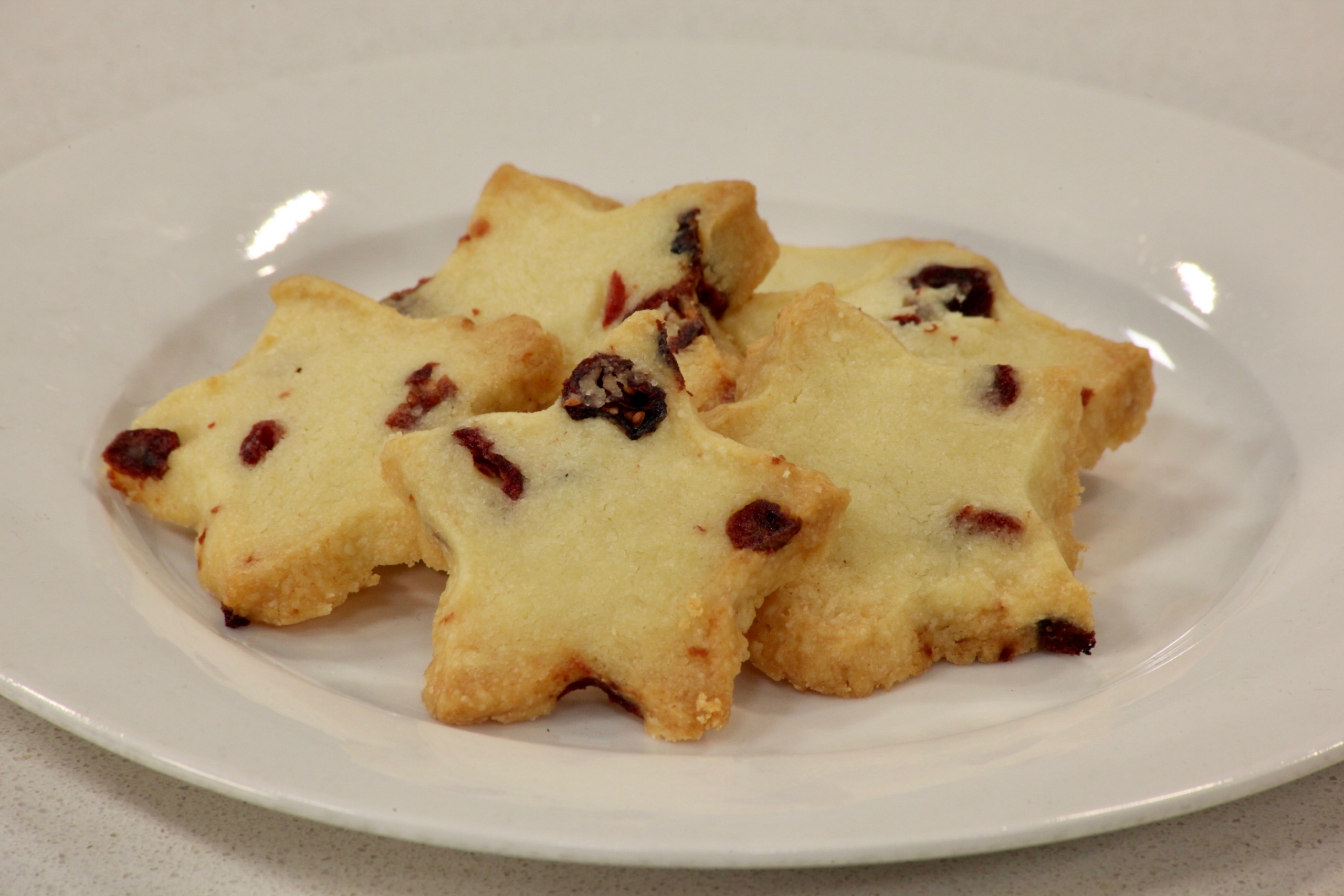 Cranberry Shortbread Stars