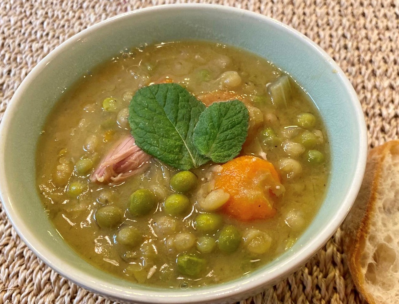 Pea and Ham Soup