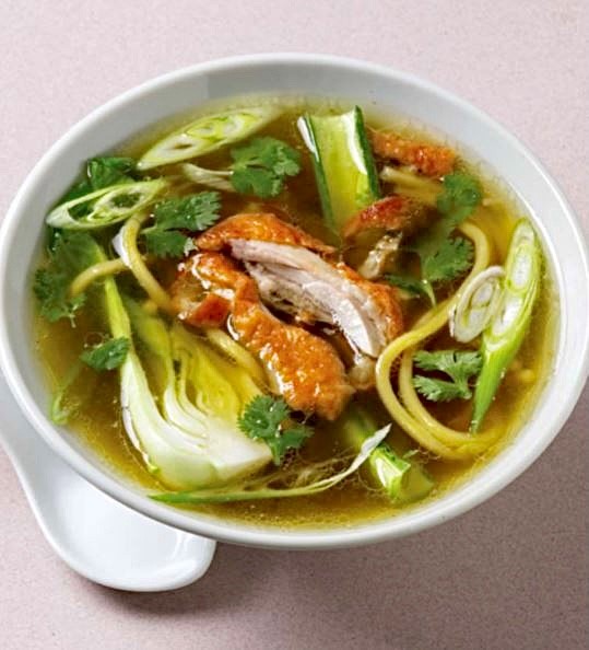Duck Soup with Coriander & Noodles